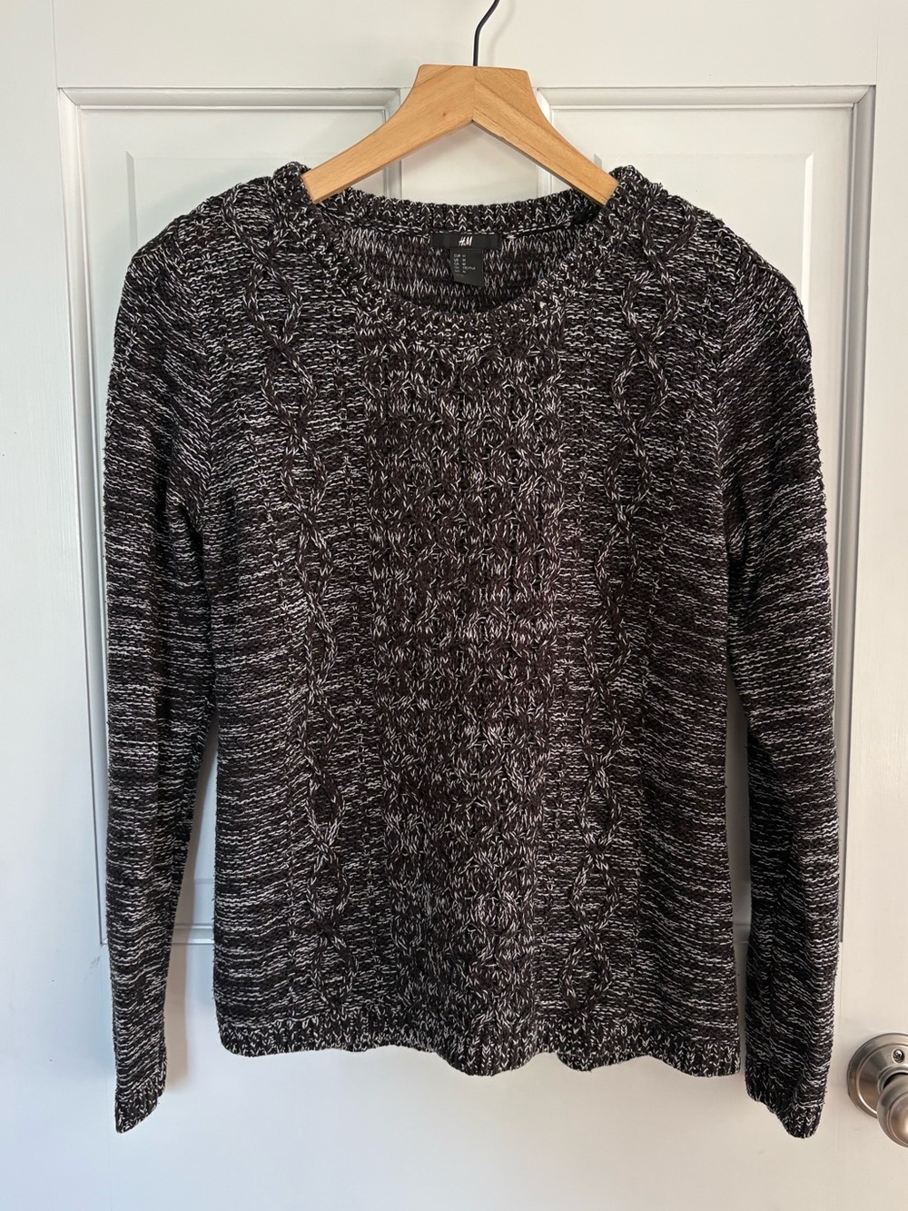 H&M black & white marled knit cotton crewneck sweater